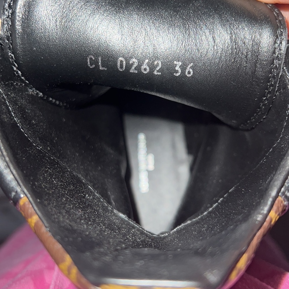 Louis Vuitton Laureate Platform Desert Boot - Picture 4 of 4